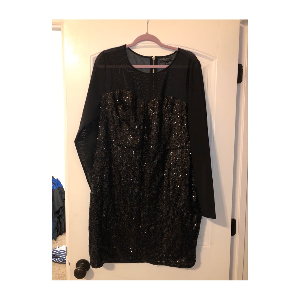 Never worn - Black sequin party Dress